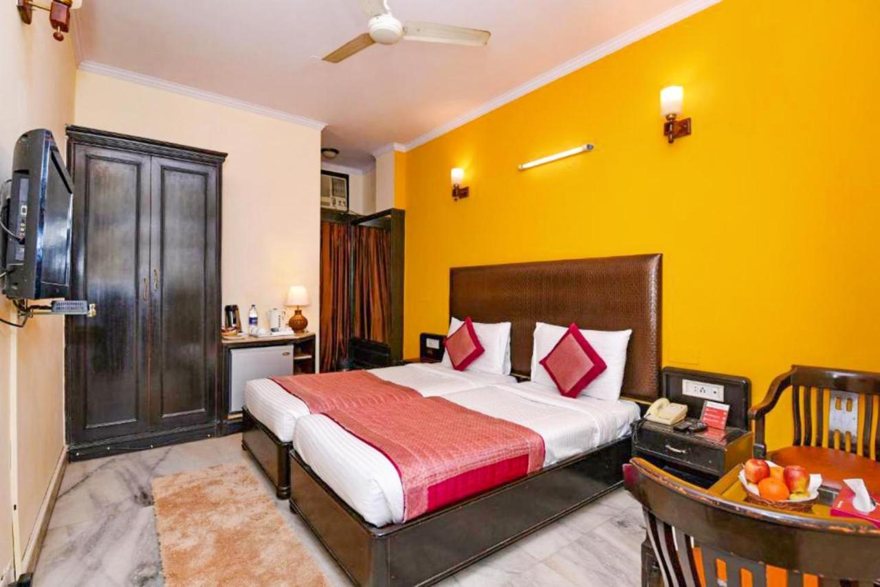 The Beaufort Inn New Delhi Exterior photo