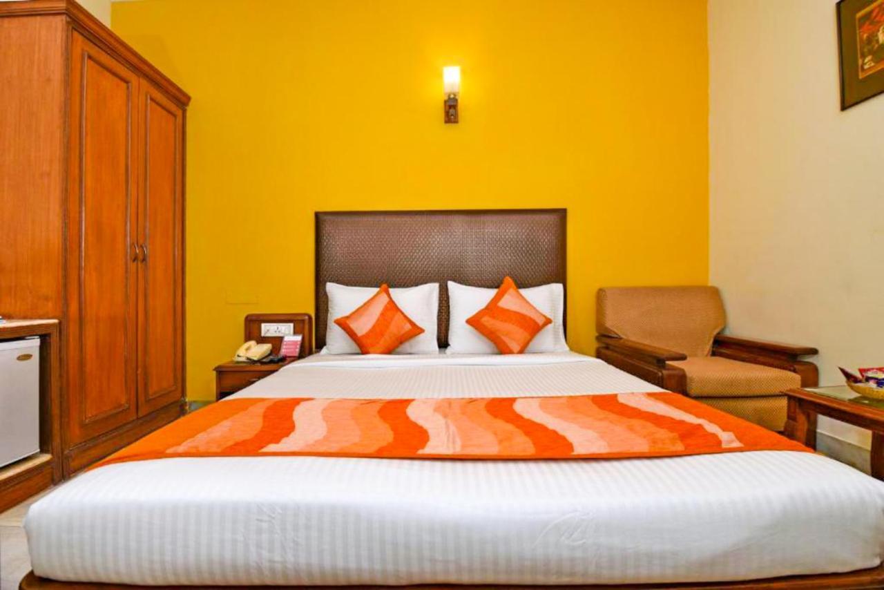 The Beaufort Inn New Delhi Exterior photo